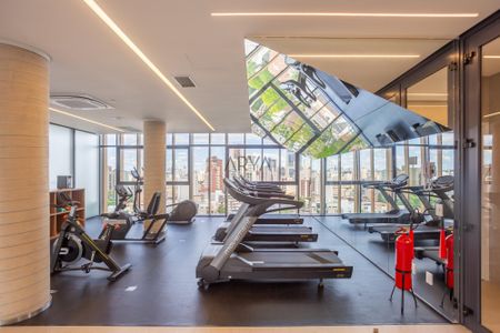 6_photo/94dce38b21.1179fe23e20ce1d5-ATLAS-4b464a36-cc99-46eb-be15-ebb5e4a62c2f.jpg de apartamento à venda com 2 quartos, 78m² em Centro, Curitiba