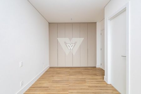 6_photo/94dce38b21.82ef199f749e3b0a-ATLAS-e4f1df25-34e9-408f-80f1-9da0ba2639e9.jpg de apartamento à venda com 2 quartos, 107m² em Centro, Curitiba