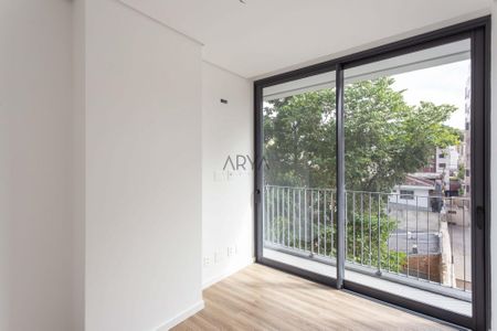 8_photo/94dce38b21.dbb4fdfd92a544ed-ATLAS-d24f9ea3-a996-466a-8917-189cf1dd4a14.jpg de apartamento à venda com 2 quartos, 78m² em Centro, Curitiba