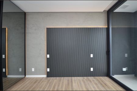 25_photo/94dce38b21.e02bbd74c619fcc4-ATLAS-7faa1e41-22b2-47b1-823b-86539b476192.jpg de apartamento para alugar com 1 quarto, 54m² em Centro, Curitiba