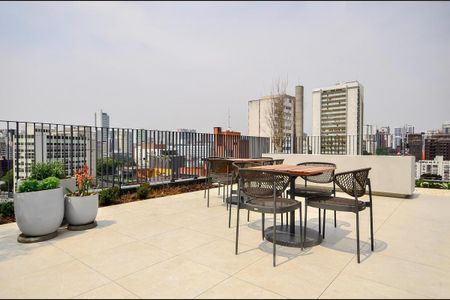 3_photo/94dce38b21.e02bbd74c619fcc4-ATLAS-cba1d1ea-ab38-4db2-9ebe-d552c929052a.jpg de apartamento para alugar com 1 quarto, 54m² em Centro, Curitiba