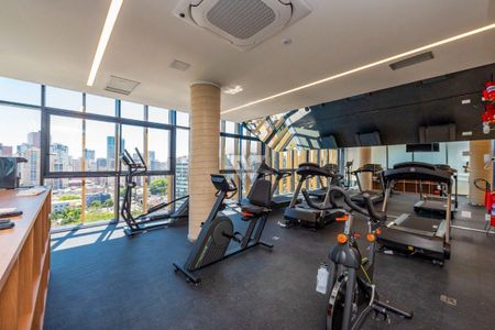 43_photo/94dce38b21.fbea8db8b35415ee-ATLAS-d1ff8e89-e97b-49a7-a806-dc53f801bd1c.jpg de apartamento à venda com 2 quartos, 78m² em Centro, Curitiba