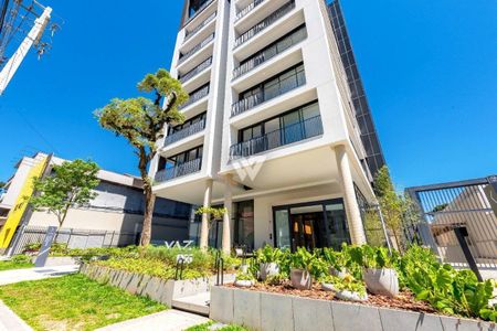 50_photo/94dce38b21.fbea8db8b35415ee-ATLAS-e98a3b4b-c651-4fe9-afa6-cdf6229bc28d.jpg de apartamento à venda com 2 quartos, 78m² em Centro, Curitiba