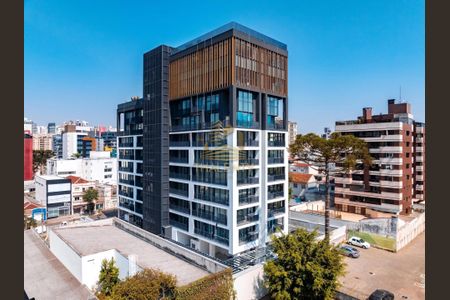 9_photo/94dce38b23.95a399f6cd04f1d7-ATLAS-67f6f87b-6d67-4aed-ae1c-a7cdc0da8ca5.jpg de apartamento à venda com 2 quartos, 78m² em Centro, Curitiba