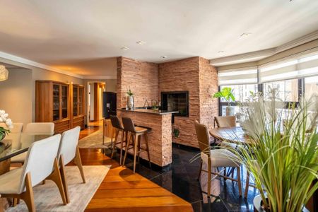 13_photo/94dce38ba1.c9b7d9694bd9e485-ATLAS-5bd2d555-eb55-4625-b1be-32096ba5cf59.jpg de apartamento à venda com 4 quartos, 220m² em Batel, Curitiba