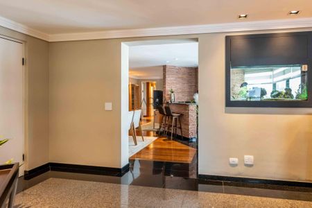 12_photo/94dce38ba1.c9b7d9694bd9e485-ATLAS-fab9876e-a360-4cf2-bc3a-334522f5bef8.jpg de apartamento à venda com 4 quartos, 220m² em Batel, Curitiba