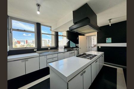 10_photo/94dce38bb7.eb4747a7722cd593-ATLAS-33bb8610-214d-409b-b5fb-384666fc0eca.jpg de apartamento à venda com 4 quartos, 284m² em Batel, Curitiba