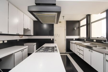 7_photo/94dce38bb7.f7a111aac2a6f4f2-ATLAS-2df8a102-2bf0-42ef-af51-56cdeae1254a.jpg de apartamento à venda com 4 quartos, 283m² em Batel, Curitiba