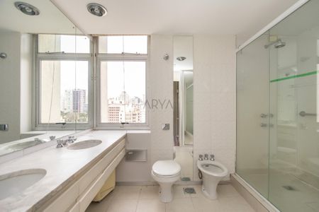 10_photo/94dce38bb7.f7a111aac2a6f4f2-ATLAS-b3def0b0-1a49-4a46-b7da-a26363546c29.jpg de apartamento à venda com 4 quartos, 283m² em Batel, Curitiba