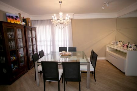 6_photo/94dce38bbf.f3189cc489d69288-ATLAS-8988c08d-a99c-4fa8-93df-fd1694fa4178.jpg de apartamento à venda com 3 quartos, 156m² em Batel, Curitiba