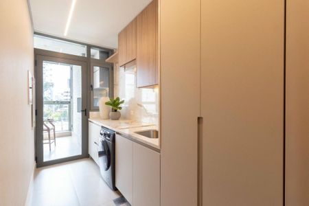 21_photo/94dce38bc7.c305c417db195344-ATLAS-196aaafd-ca13-4ed5-bb5f-cdea84ddde42.jpg de apartamento à venda com 3 quartos, 193m² em Batel, Curitiba