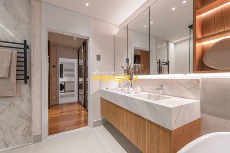 12_photo/94dce38bf1.7e2ea02b9085bf9d-ATLAS-3ef12871-084e-4261-a8ef-a16040445423.jpg de apartamento à venda com 3 quartos, 202m² em Batel, Curitiba