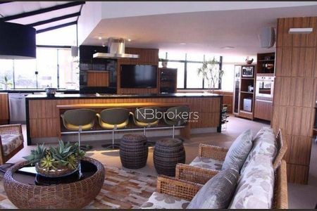 7_photo/94dce38bf7.f69813343084f5ab-ATLAS-5fedda77-6e8b-484e-ac5a-14a4f3a19fcf.jpg de apartamento para alugar com 4 quartos, 322m² em Batel, Curitiba