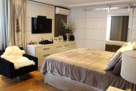 36_photo/94dce38bf7.f69813343084f5ab-ATLAS-90006702-7eb8-4eaa-a0dc-e2a713a0bc45.jpg de apartamento para alugar com 4 quartos, 322m² em Batel, Curitiba