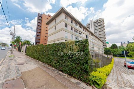 6_photo/94dce38c03.425062b3b2f8072d-ATLAS-37a08e0e-1aa4-4c3e-8cfd-33ab39fee485.jpg de apartamento à venda com 3 quartos, 84m² em Batel, Curitiba