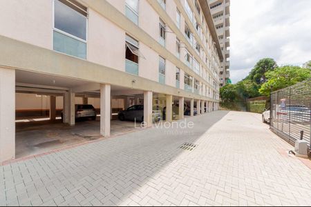 3_photo/94dce38c03.425062b3b2f8072d-ATLAS-fe8d93d6-e42f-4565-b842-b6c8581bbdc3.jpg de apartamento à venda com 3 quartos, 84m² em Batel, Curitiba