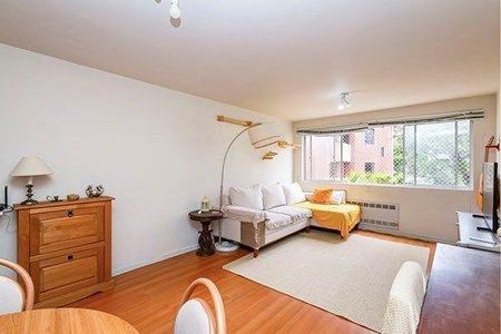 13_photo/94dce38c07.4d93c9f6c7f482ae-ATLAS-d0abdccf-7eb0-40f9-ba8b-6fbad2667f61.jpg de apartamento à venda com 1 quarto, 47m² em Batel, Curitiba