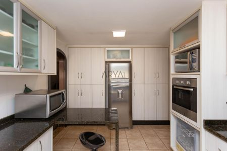 5_photo/94dce38de9.826aa08d214c4ef3-ATLAS-252c6c8c-3c4b-4daa-b0af-78c2492556c7.jpg de casa à venda com 4 quartos, 545m² em Batel, Curitiba