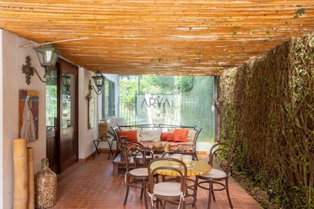 10_photo/94dce38de9.826aa08d214c4ef3-ATLAS-2eec0bfb-57fb-4b08-b0b1-4dafee70abe1.jpg de casa à venda com 4 quartos, 545m² em Batel, Curitiba