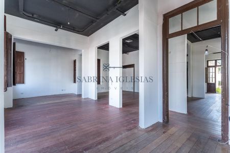 3_photo/94dce38e23.5adeb55f6c5903f2-ATLAS-9865e7dc-fa85-4110-ab1c-3d757b19327a.jpg de casa para alugar com 5 quartos, 308m² em Batel, Curitiba