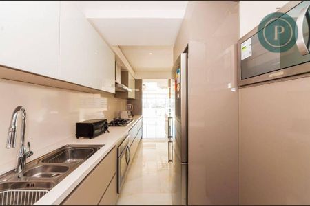 5_photo/94dce38e51.0d2ec085e27069b5-ATLAS-63ab74e8-e06d-4ae4-ae2f-aab4e7bf09f1.jpg de apartamento para alugar com 2 quartos, 195m² em Batel, Curitiba