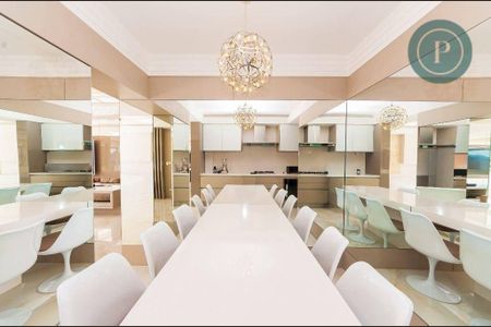 4_photo/94dce38e51.0d2ec085e27069b5-ATLAS-e5d9bbe0-67e3-41e1-8a8b-fb2ac5b136d0.jpg de apartamento para alugar com 2 quartos, 195m² em Batel, Curitiba