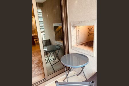 18_photo/94dce38ef9.9fde2b1beaf38236-ATLAS-ea207c4f-6876-4e7d-a8d3-82d07be8a7ce.jpg de apartamento à venda com 2 quartos, 66m² em Batel, Curitiba