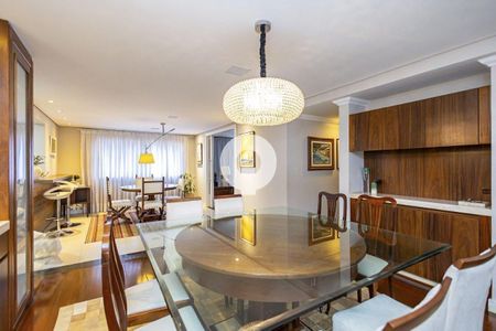 19_photo/94dce38f0d.70fed3faa30d4614-ATLAS-30e5a444-81f2-4adf-965c-4bc79d8fd2a8.jpg de apartamento à venda com 4 quartos, 315m² em Água Verde, Curitiba