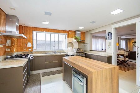 25_photo/94dce38f0d.70fed3faa30d4614-ATLAS-88c1924d-2dd1-42fc-b499-5ce3e825b5cc.jpg de apartamento à venda com 4 quartos, 315m² em Água Verde, Curitiba