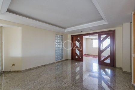 6_photo/94dce38f0d.70fed3faa30d4614-ATLAS-ec17032f-202e-40e3-965f-60dff60e1c73.jpg de apartamento à venda com 4 quartos, 400m² em Água Verde, Curitiba