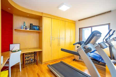 26_photo/94dce38f2d.4a763991746ef346-ATLAS-c044e65e-3748-48d8-862a-d53ac23733af.jpg de apartamento à venda com 4 quartos, 443m² em Batel, Curitiba