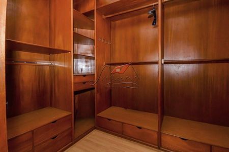 30_photo/94dce38f35.2a25b1e5efc4afac-ATLAS-974d1723-9dd9-49fd-97b6-b4a8ca0c3895.jpg de apartamento para alugar com 4 quartos, 303m² em Batel, Curitiba