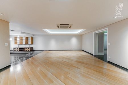 6_photo/94dce38f69.b1dd4c626d9f74f7-ATLAS-561da9a2-0273-4dcd-a8a3-e7a88407ce40.jpg de apartamento à venda com 4 quartos, 362m² em Água Verde, Curitiba