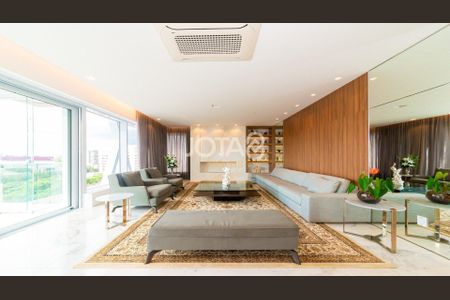 2_photo/94dce38f73.157fc1bb9abf5f87-ATLAS-42866ac3-6d0a-455a-90a7-3f73679fbab8.jpg de apartamento para alugar com 4 quartos, 385m² em Batel, Curitiba