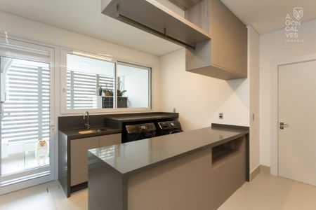 22_photo/94dce38f73.e81684f4ad5226f4-ATLAS-74c1e907-e78e-4e01-b52f-82d88f549690.jpg de apartamento para alugar com 4 quartos, 385m² em Batel, Curitiba