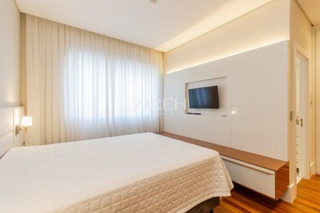 19_photo/94dce38f73.eeecff7ba3eeed4f-ATLAS-87740ea0-64c2-453d-a9df-4c5883add328.jpg de apartamento para alugar com 4 quartos, 385m² em Batel, Curitiba