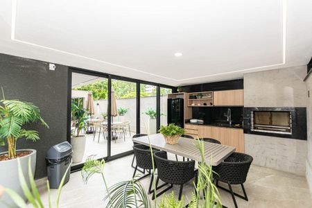 31_photo/94dce38f97.7d01d2ab176dea69-ATLAS-c77c42f1-c45d-46b4-a800-a8592b1850c5.jpg de apartamento para alugar com 1 quarto, 19m² em Batel, Curitiba