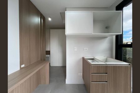 13_photo/94dce38f97.f861ecc718bdcbd7-ATLAS-f75be635-d919-4ae3-ae11-43b60e2fdfdd.jpg de apartamento à venda com 1 quarto, 31m² em Batel, Curitiba