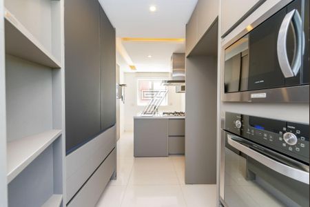 7_photo/94dce38f99.29f5f0538e320486-ATLAS-7d2e495f-fa91-439a-8d9d-8a4d69a86c1f.jpg de apartamento para alugar com 2 quartos, 257m² em Batel, Curitiba