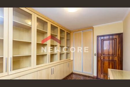 10_photo/94dce38f99.59b9fa3339c8dcb8-ATLAS-7d3279e9-b6a4-4de2-87ee-8c840ead72b9.jpg de apartamento à venda com 4 quartos, 216m² em Batel, Curitiba