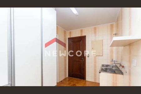 24_photo/94dce38f99.59b9fa3339c8dcb8-ATLAS-dd2ce632-ec31-45e2-83c6-10c78cd870fd.jpg de apartamento à venda com 4 quartos, 216m² em Batel, Curitiba