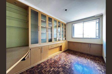 15_photo/94dce38f9d.1ad5fb952b026013-ATLAS-c3afd570-05d5-47ae-8b52-e012fe2458fc.jpg de apartamento à venda com 3 quartos, 215m² em Batel, Curitiba