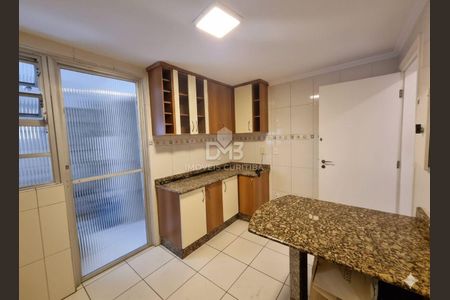 11_photo/94dce38f9f.dfb38424ff52312d-ATLAS-a7e7e9c3-dbc7-4ea1-984a-995d5828c046.jpg de apartamento à venda com 3 quartos, 92m² em Batel, Curitiba