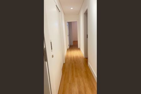 3_photo/94dce39085.61bfc18f4f00076e-ATLAS-60dc57fe-b2be-4ab9-b8d6-5c2fe809745e.jpg de apartamento à venda com 3 quartos, 176m² em Batel, Curitiba