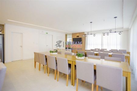 10_photo/94dce390a5.2d16eee202f700a1-ATLAS-9fb1ddd2-4296-46b2-9fff-87511a32dae3.jpg de apartamento à venda com 3 quartos, 205m² em Seminário, Curitiba