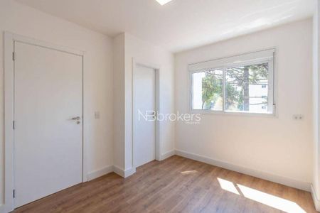 32_photo/94dce390a5.64eaedffc447f0fc-ATLAS-d431da81-b9ee-4620-a83d-61d7c623ecc6.jpg de apartamento à venda com 3 quartos, 131m² em Seminário, Curitiba