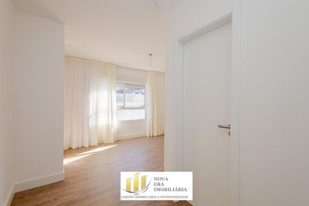 4_photo/94dce390a5.94bba48f1afec85c-ATLAS-11ce33bf-d643-45f4-b79f-e2ef2e356470.jpg de apartamento à venda com 3 quartos, 128m² em Batel, Curitiba