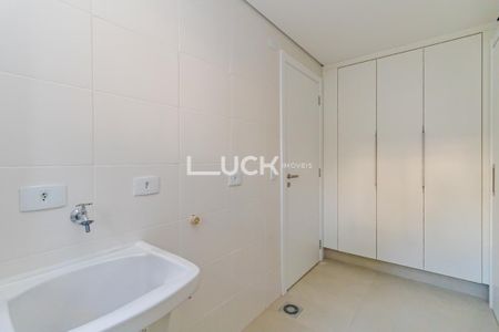 8_photo/94dce390a5.aa09a33271ffc46e-ATLAS-d7fc02eb-fcc8-4071-8a16-b32906ea8a2b.jpg de apartamento à venda com 3 quartos, 128m² em Seminário, Curitiba