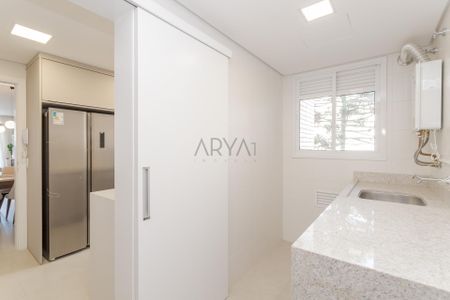 10_photo/94dce390a5.dc11574ff675dd1e-ATLAS-d4eecf0d-b974-4250-a0b5-e95dca55c694.jpg de apartamento à venda com 3 quartos, 128m² em Seminário, Curitiba