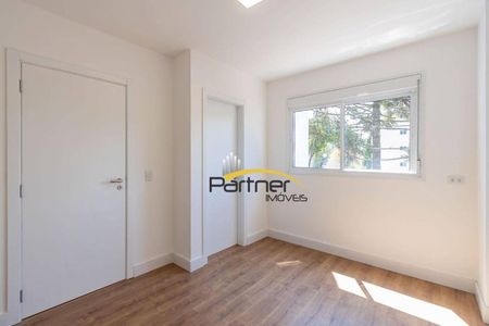 10_photo/94dce390a5.e4b33bfc720eae4c-ATLAS-3f97b904-b235-455a-a93e-23fa08bfca59.jpg de apartamento à venda com 3 quartos, 131m² em Seminário, Curitiba